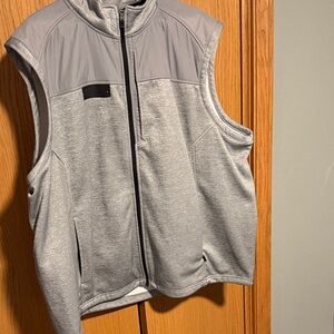 Duluth Trading Co Alaskan Hardgear Men's Gray Vest